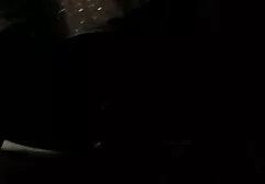 Um médico polindo o riser do paciente videos de sexo gratis putaria brasileira com um buraco