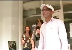 O jovem assaltou uma criada putaria caseira amadora