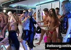 Morena cutie convencer os jovens de cabelos vermelhos Foda anal putarias brasileira