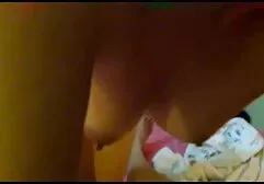 Casal foda na frente de um espelho e fazer putaria de brasileiras um filme em casa