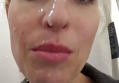Meninas se divertir com uma bomba e putaria whatsapp videos um vibrador