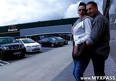 Jovem Minx tentando repreender videos putarias brasileiras um homem pau