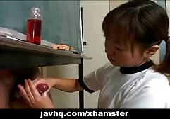 O homem tomou um fechamento putaria caiu net como loira fode