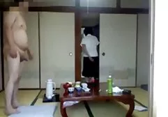 A atriz de mama pequena fazendo com que os putaria e gozadas diretores se sintam um grande erro