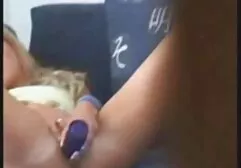 Fofa fresco loira suga impressionante galo morena na putaria