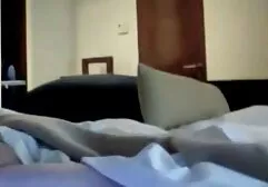 Muito Bonita Asiática vai satisfazer as novinhas da putaria seus desejos