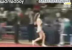 Dora e Carla esfrega com um macho quente putaria com lesbicas brasileiras virilha